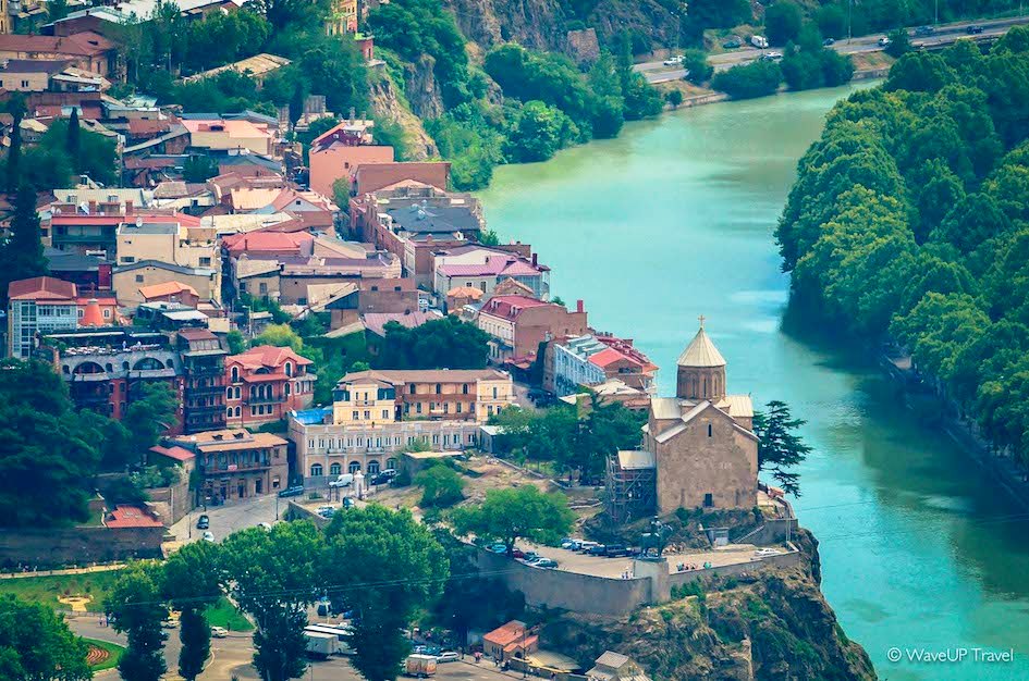 آفر تفلیس | تابان ایر | روزانه 